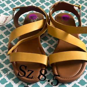 Women 8.5 Franco Sarto (New) never worn